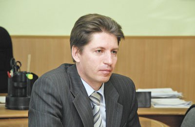 Агафонов денис владимирович администрация президента биография фото Денис Инюточкин: "Времени на раскачку нет" - Амурская правда, новости Благовещен