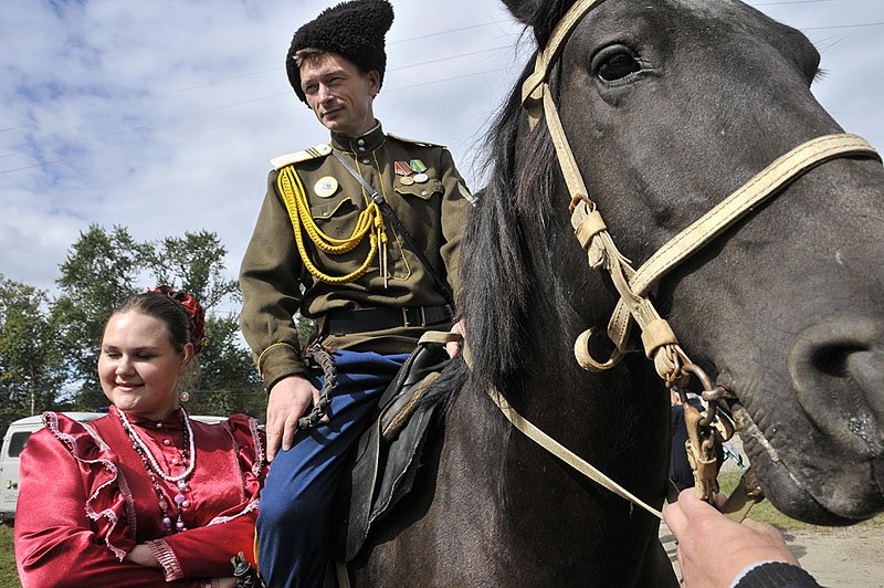 Фото казака с казачкой